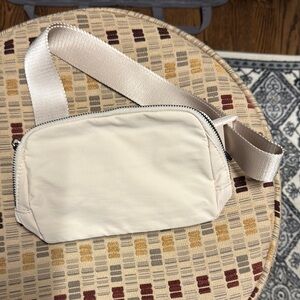 HALARA Stylish Cream Crossbody Bag